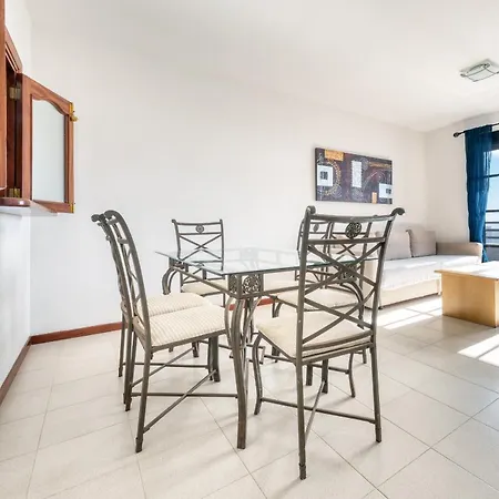 Paradise - Pool & Tennis By Lanzarote アパート *