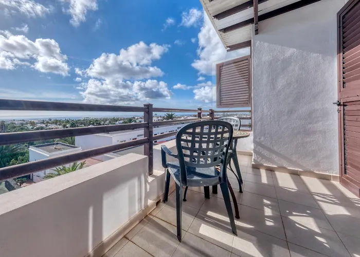 Paradise - Pool & Tennis By Lanzarote